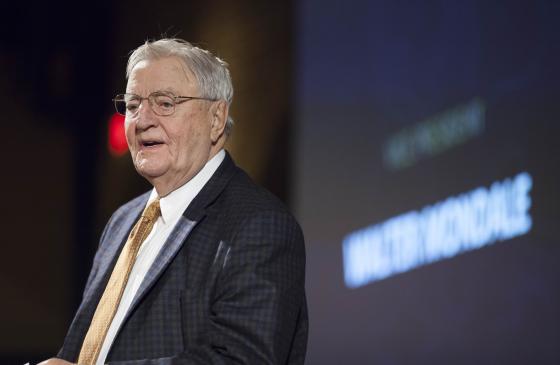 Mondale on stage at Save the BWCA gala